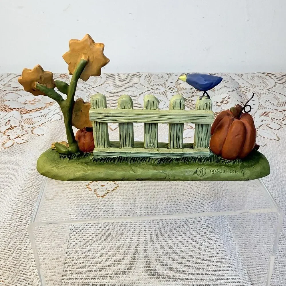 Blossom Bucket Suzi Resin Fall Pumpkin Fence Flower Bird Figurine 116-84563 Rare